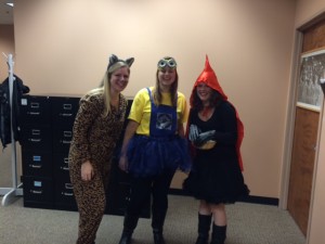 Jenny, Megan and Stephanie in the Halloween groove!