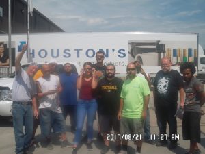 The Kansas City crew gathers to view 100% totality!